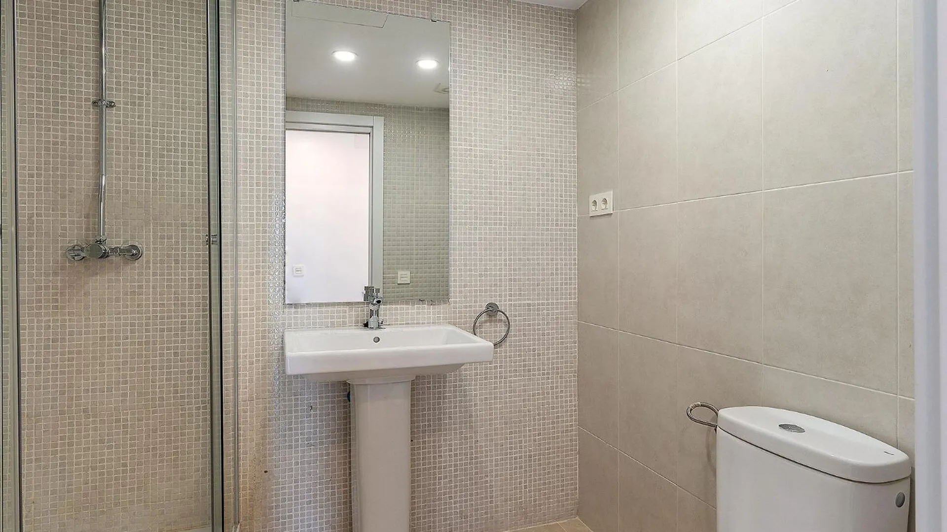 4236 - Ab Santa Coloma III Appartement Barcelona 0*,