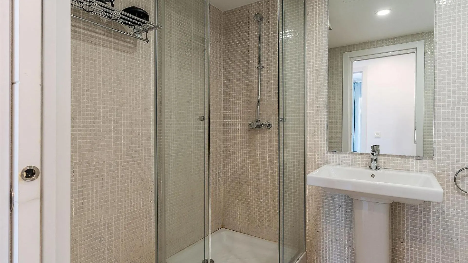 4236 - Ab Santa Coloma III Appartement Barcelona