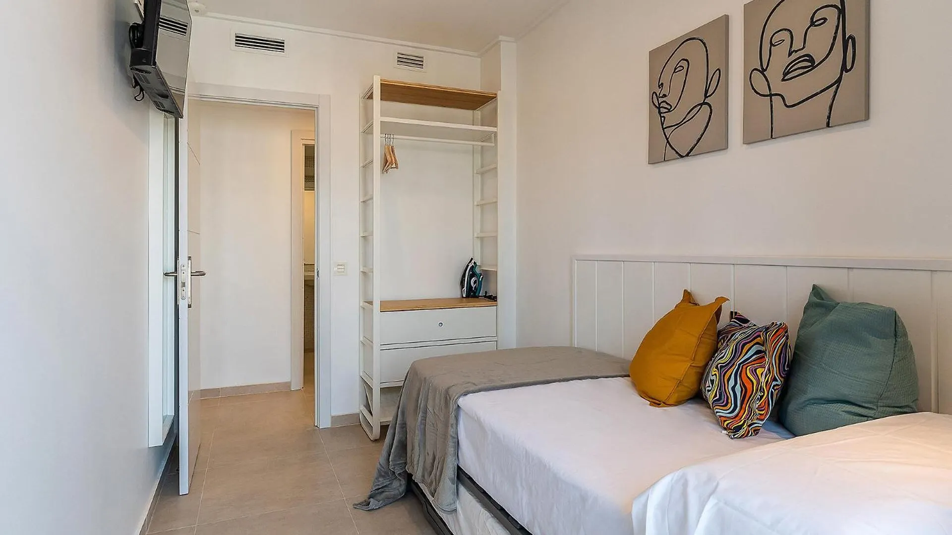 4236 - Ab Santa Coloma III Appartement Barcelona
